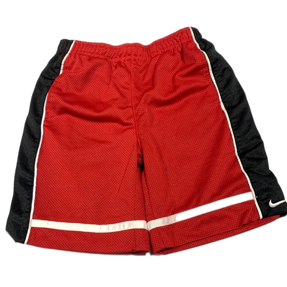 Nike Red and Black Basketball Shorts with Elastic Waistband Boys Size 7 - 4205‎
